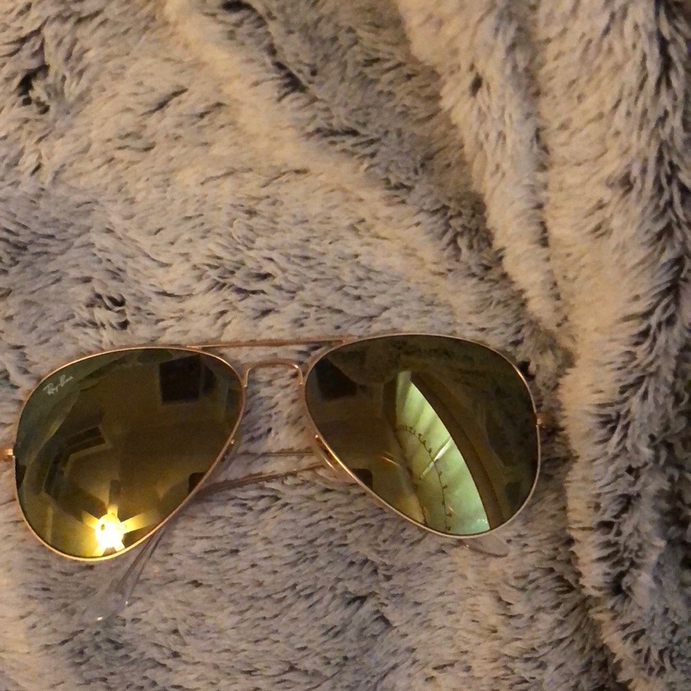 Gold ray ban aviators